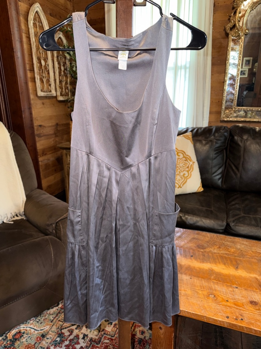 Abaeté Gray Scoop Neck Sleeveless Mini Dress